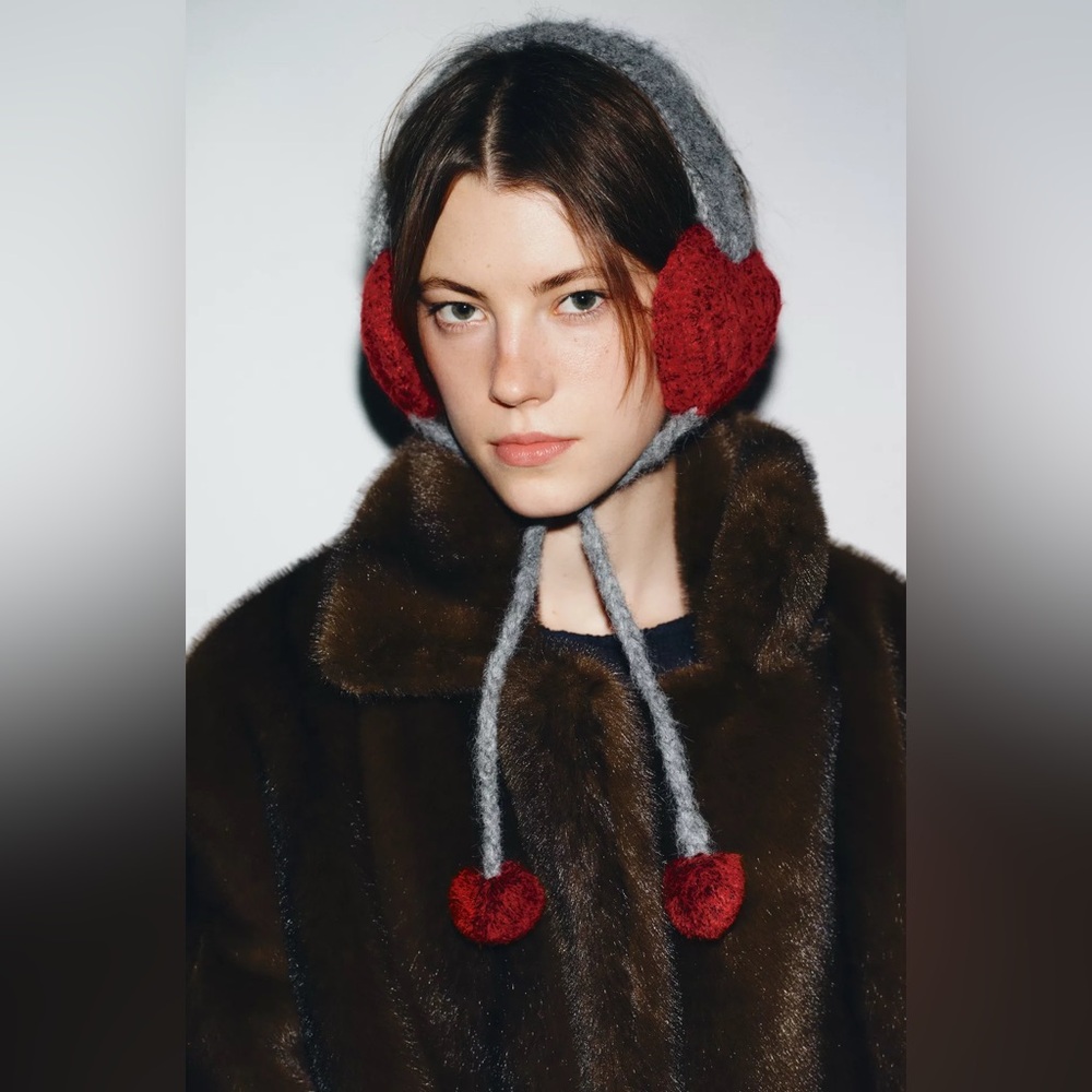 Zara ♥️♥️♥️Gray and Red Knit Earmuffs Size M NWT